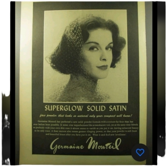 vintage Germaine Monteil goldtone oval compact with raised filigree design - Picture 8 of 8